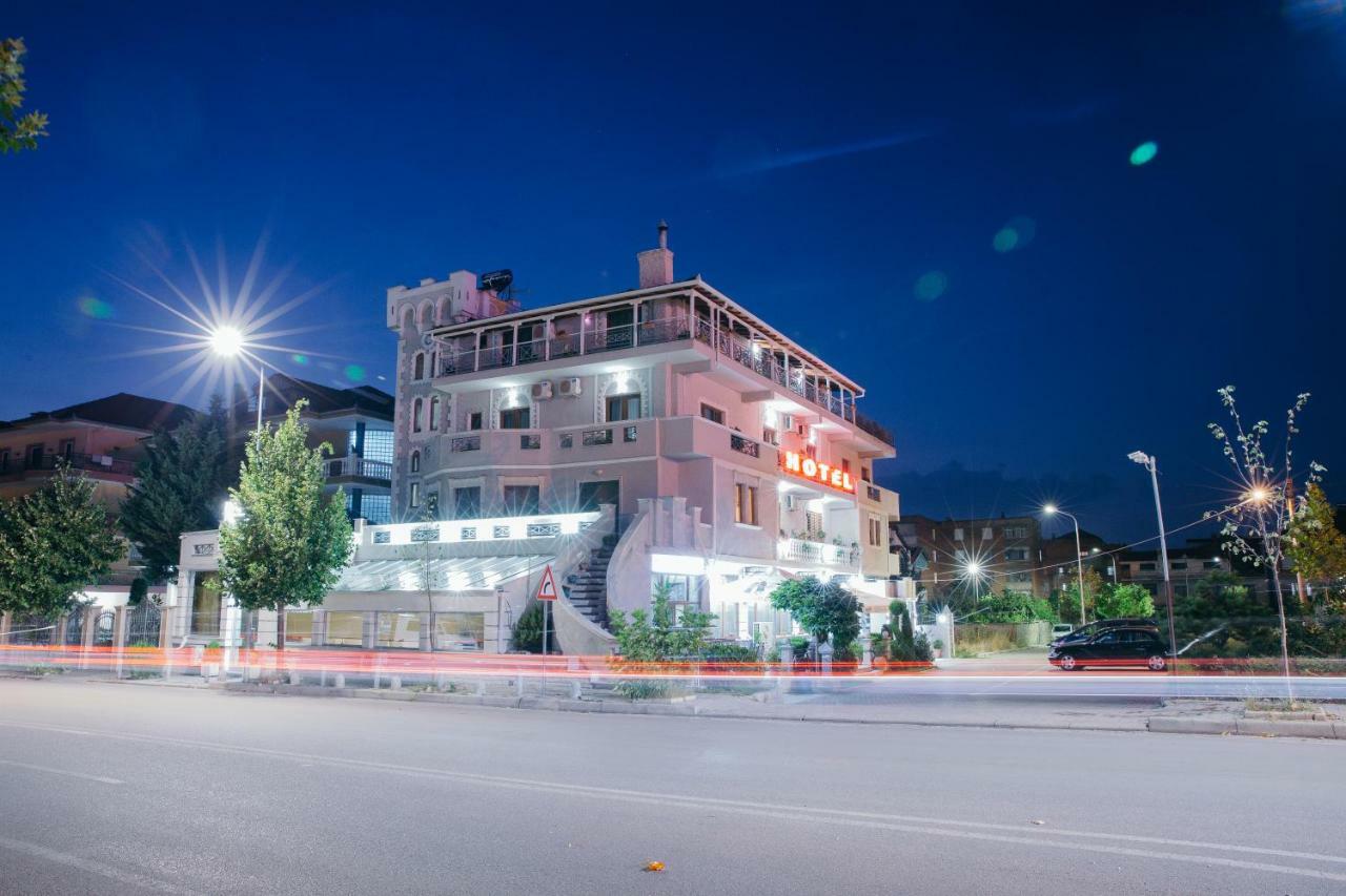 קורצ'ה Dea Hotel 2002 מראה חיצוני תמונה