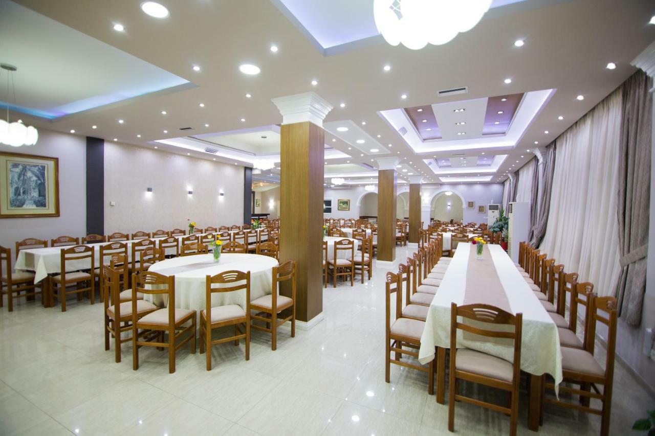 קורצ'ה Dea Hotel 2002 מראה חיצוני תמונה