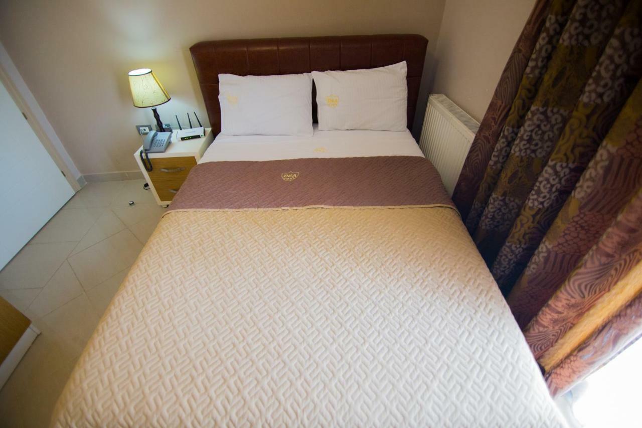 קורצ'ה Dea Hotel 2002 מראה חיצוני תמונה