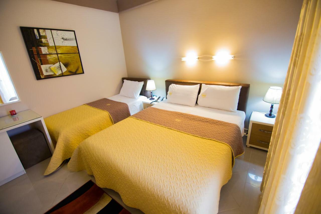 קורצ'ה Dea Hotel 2002 מראה חיצוני תמונה