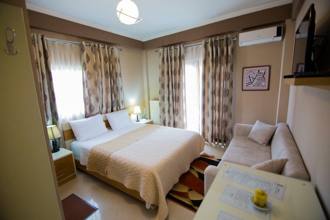 קורצ'ה Dea Hotel 2002 מראה חיצוני תמונה
