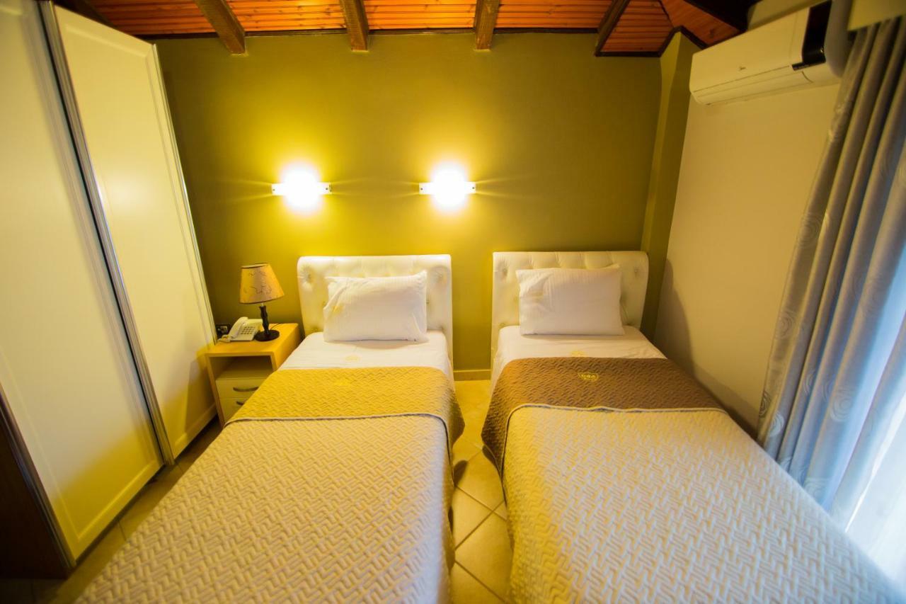 קורצ'ה Dea Hotel 2002 מראה חיצוני תמונה