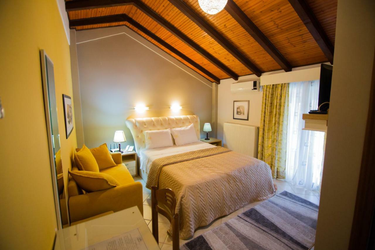 קורצ'ה Dea Hotel 2002 מראה חיצוני תמונה