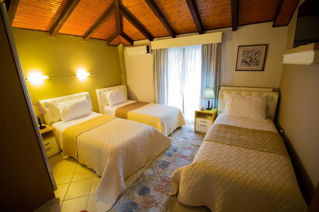 קורצ'ה Dea Hotel 2002 מראה חיצוני תמונה